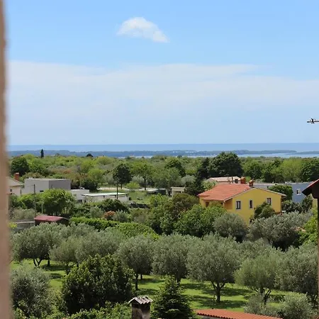 Layla Apartamento Vodnjan