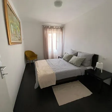 Layla Apartment *